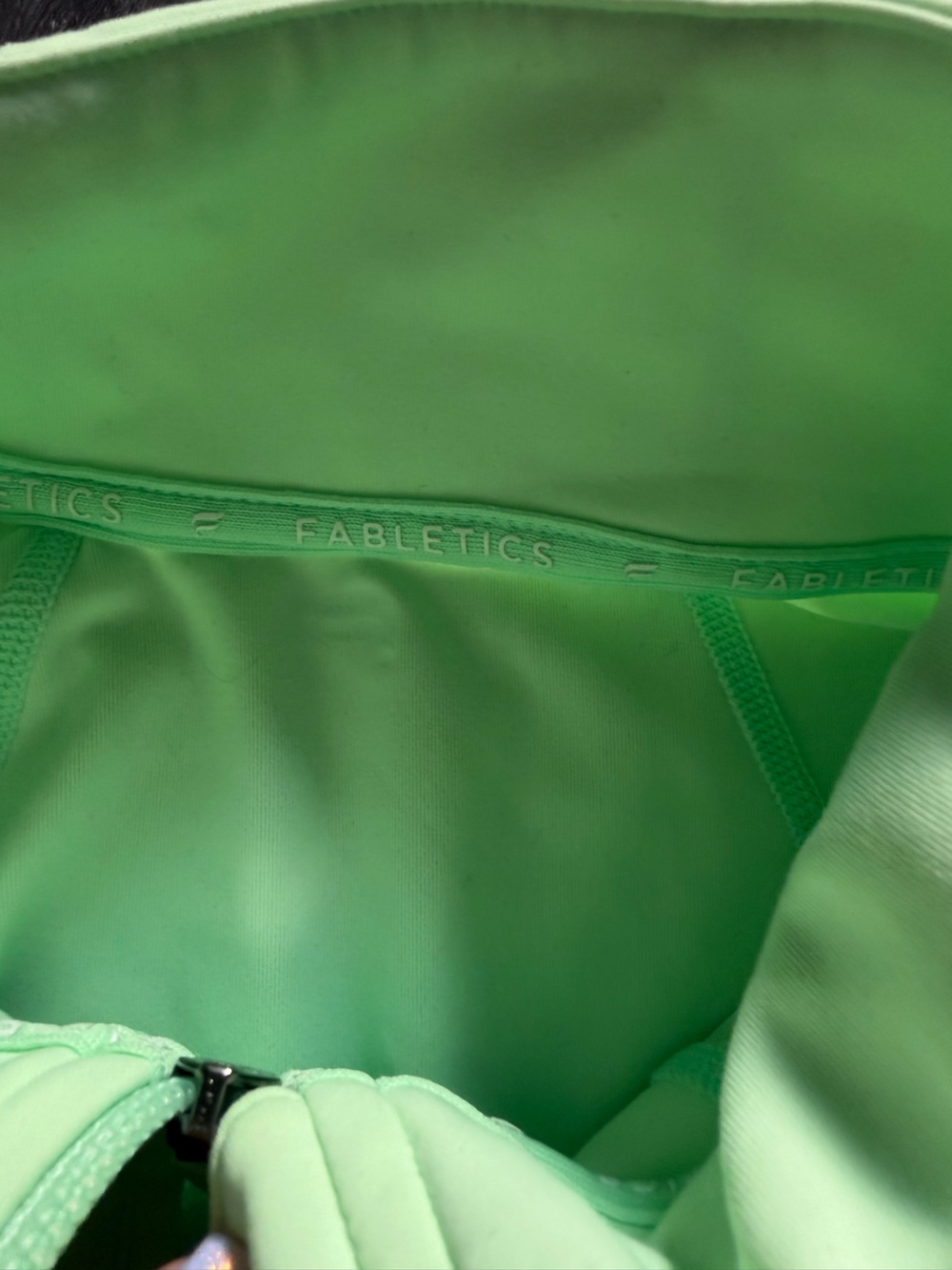 Fabletics matcha green set - Picture 3 of 9